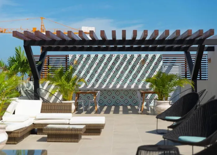 Luxury Steps From 5th Av Rooftop Pool By Yeah Apartment *