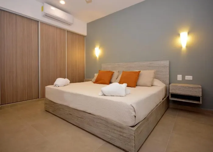 Apartment Luxury Steps From 5th Av Rooftop Pool By Yeah