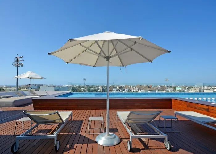 Luxury Steps From 5th Av Rooftop Pool By Yeah Apartment