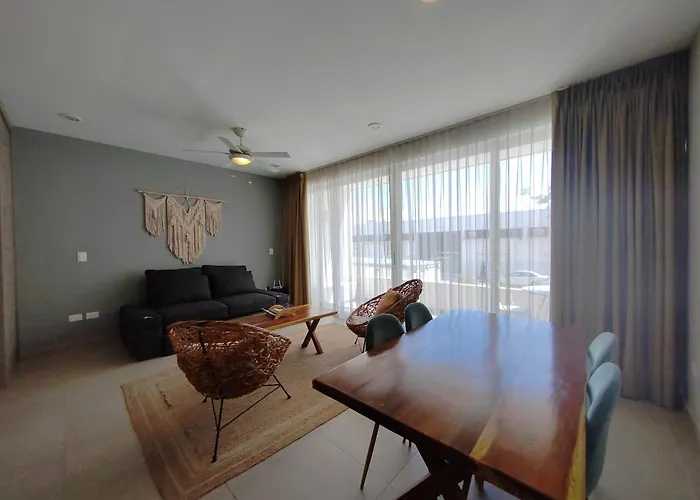 Apartment Luxury Steps From 5th Av Rooftop Pool By Yeah *
